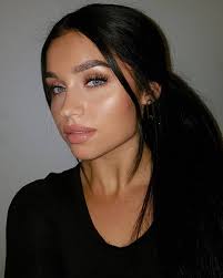 Look At Her Face Brown Eyes Black Hair Black Hair Green Eyes Dark Hair Blue Eyes