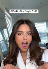 Ciara Ortiz's Instagram, Twitter & Facebook