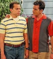 Jon Cryer confirma sospechas sobre último día de Charlie Sheen en set de Two and a Half Men | VADER