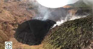 Vincent could explode and have sent a cruise ship to get residents out of the area. Neighboring Islands Prepare For Svg Volcano Eruption Loop News
