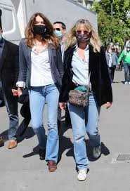 Browse carla bruni tour dates and order tickets for upcoming concerts near you. Carla Bruni At Demonstration In Support Of Family Of Sarah Halimi In Paris 04 25 2021 Hawtcelebs