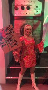 Throwback Decades Band Orlando Is Based Out Of Orlando Florida Vocalist Kathy Pictured Here From 3 8 Pieces This Band Ro Throwback 80 Bands Corporate Events