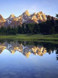 Grand Teton Mountains Reflecting in the Snake River at Sunrise, Grand Teton  National Park, Wyoming' Photographic Print