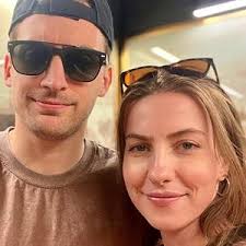 Rebecca Steck and Gregory Wisniewski's Wedding Registry