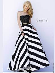 52 New Black And White Striped Wedding Dress Images Wedding Dress Gallery Gorgeous Dresses Gowns Dresses Pretty Dresses