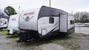 Keystone raptor toy hauler 351 highlights: Sold 2018 Riverside Rpm 32fbs Toy Hauler Slide Queen Island Bed With Separate Garage 22 900 Youtube