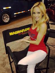 Amanda is presently 35 years old. 23 Pictures Of Amanda Landry Ranny Gallery