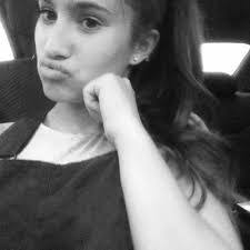 Cora Thomas's Instagram, Twitter & Facebook