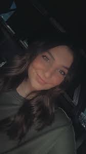 Madeline Mason's Instagram, Twitter & Facebook