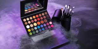 Maybe you would like to learn more about one of these? Morphe Ø¹Ù„Ù‰ ØªÙˆÙŠØªØ± Sisters The Jamescharles Artistry Mini Palette 26 And 13 Piece Brush Collection 59 Are Now Available Are You Ready To Unleashyourinnerartist On The Go Morphexjamescharles Shop Now Https T Co