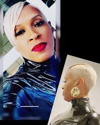 Yolanda Kidd's Instagram, Twitter & Facebook