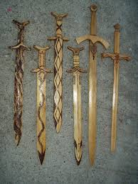 Bron Biala Z Drewna Own Medieval Weapon Collection 2000 Wood Sword Wooden Sword Wood Carving Patterns