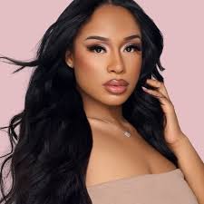 Grown women 👑 👨‍⚕️ New boobs @dr.yoelrojas 💄 Makeup @sylviabeats  💕Lashes @minkedbylola