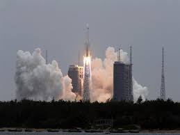 وكانت الصين أطلقت في 29 أبريل الوحدة الأساسية لمحطتها الفضائية المستقبلية إلى المدار باستخدام مركبة الإطلاق الثقيلة long march 5b، التي يبلغ مجموع كتلتها 22 طنا، لكن المرحلة الثانية من الصاروخ خرجت لاحقا عن. 2kmwwfpxhnczum