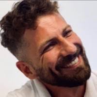 30+ profilů „Troianello“