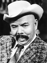 On this day...with Walt Disney!!!...October 15, 1879...Disney Character  Actress, Patti Woodard or better known as Jane Darwell is born in Palmyra,  Marion County, Missouri. It was Walt Disney who went to see