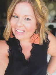 Love this new color….. Terra is 🔥