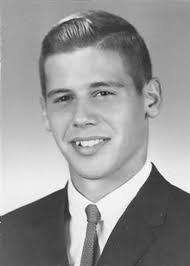 Wesley Rosenbaum's Instagram, Twitter & Facebook