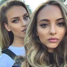 #jade thirlwall #little mix #golden indie #golden aesthetic #golden #golden hour #myuploads #wildandlux #wildandluxuploads. Band Members Perrie Edwards Jade Thirlwall Pose For An Instagram Snap In 2015 The Band Were In The Middle Of Recording Their Fourth Album In La From The X Factor