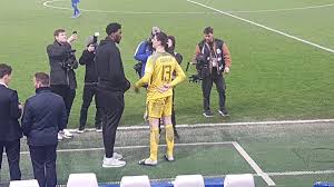 Thibaut courtois' height is 6 feet and 6 inches. Nizaar Kinsella On Twitter Courtois Has Met His Match Height Wise Any Basketball Followers Know The Player Cfc Chears