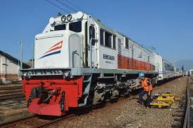 Jadwal kereta api ranggajati jember cirebon ka 114/111. Kai Cirebon Luncurkan Ka Ranggajati Cirebon Jember