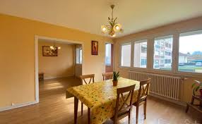 Pour télécharger ce (chaise gifi superbes vieille chaise trouvée dans un grenier) en haute résolution, cliquez avec le bouton droit de la souris sur l'image et choisissez enregistrer l'image sous. Achat Appartement Macon 71000 Appartement A Vendre Bien Ici