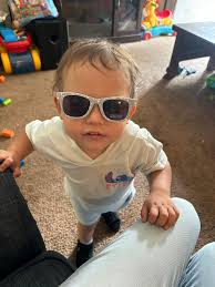 My one and only pic with the Birthday Boy🍻! Dark glasses 😎