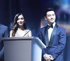 Jun 30, 2021 · 中國女星angelababy（楊穎）和老公黃曉明婚後育有1子「小海綿」，但近年屢傳婚變，5月初被拍到1家3口同框，陪伴孩子到醫院，間接粉碎傳言。但近日angelababy擔任中國戀愛綜藝節目《心動的信號4》嘉賓，節目中她隻字未提黃曉明，引起網友再度討論婚變的可能。 é»ƒæ›‰æ˜Žangelababyç–'é›¢å©šå®˜åª'é€šç¨¿åˆªå­—å¼•çŒœæ¸¬ å¤®è¦–é€šç¨¿ å¤§ç´€å…ƒ