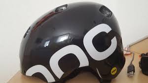 Es gibt halbschalen, die an einen bmx oder mtb helm erinnern und einen sportlichen eindruck machen. Poc Crane Mips Bmx Helm In 8832 Oberwolz Fur 80 00 Zum Verkauf Shpock De