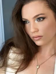 Bernice Clark (@bernyce) • Facebook