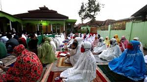 Khutbah idul fitri spesial bersama buya yahya 01 syawal 1441 h 24 mei 2020 m. Teks Naskah Khutbah Idul Fitri 2021 Idul Fitri Dalam Kondisi Pandemi Covid 19 Tribunnews Com Mobile
