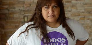 “Tener pornografía infantil debe ser un delito penado”