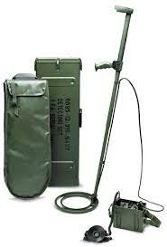 A schiebel an19/2 detector was readily available and chosen to be used as the sensor for this study. Schiebel Liefert Weitere Minensuchgerate An 19 2 Aus
