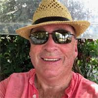 100+ perfiles de «Nealon»