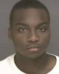 3 arrested after gun tossed from car fires