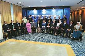 How to abbreviate majlis penasihat pendidikan kebangsaan? Bantu Tambah Baik Pendidikan Negara Majlis Penasihat Pendidikan Kebangsaan Mppk 2018 2020 Pendidik
