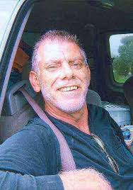 Robert Hunsberger's Instagram, Twitter & Facebook