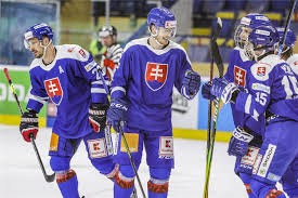 Hokejisté už v rize trénovali, led i provizorní zimák si chválí. Slovaci Zdolali Rakusko 3 1 Ramsay Mali Sme Dat Viac Golov Hockeyslovakia Sk Oficialny Web Slovenskeho Hokeja