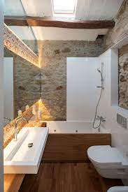 Un Granaio Ristrutturato Mansarda It Arredamento Bagno Rustico Bagni Rustici Moderni Arredamento Bagno