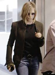 Jennifer aniston's friends hairstyle might be history, but the actress' healthy tresses continue to be coveted. Jennifer Aniston S New Haircut 2013 Popsugar Celebrity