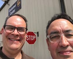 A heartfelt “thank you” to retiring Sales Manager Dave Borjas for his 29  years of service with UPS! David's wish was to finish his last day at the  Harvey, IL center where