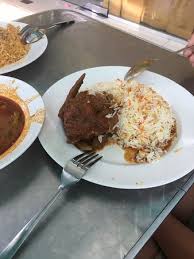 Batu pahat tienen muchas tiendas briyani, muchas personas estaban hablando briyani gam potencia: The Best Bryani Gam Review Of Restaurant Briyani Gam Batu Pahat Malaysia Tripadvisor