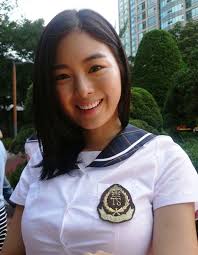 Ladies of May Han ji-woo & Western Style lady