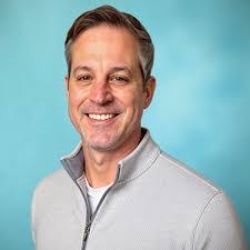 Eric Acheson's Instagram, Twitter & Facebook