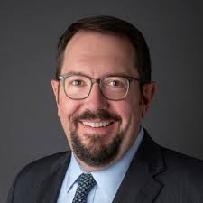 Justin Savage, global co-leader of Sidley's Environmental practice and  leader of the Automotive and Mobility Sector team, has worked over the past  year to help clients resolve federal investigations,…