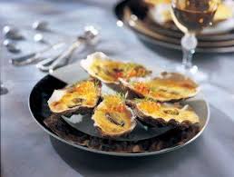 Huitres Gratinees Au Sabayon De Champagne Recette Recette Huitre Huitre Gratinee Recettes De Cuisine
