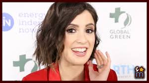 Laura Marano Talks "Austin & Ally" Cast Reunion & Lady Bird's Oscar  Nomination