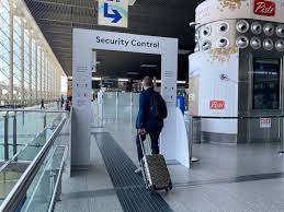 Sicily by car nasce nel 1963, ed oggi è la compagnia leader di auto noleggio a catania aeroporto (cta). L Aeroporto Di Catania Riparte Le Nuove Regole In Vigore Dal 4 Giugno Foto Liveunict
