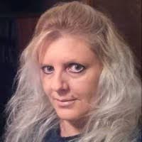 Kimberley Rolfe's Instagram, Twitter & Facebook