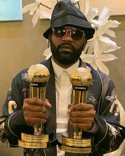 Fally Ipupa Official once more made news during the Afrimma 2018 awards. He took  home a basket of trophies -Afrimma artist of the year -Afrimma leadership  in music award -Best male artist